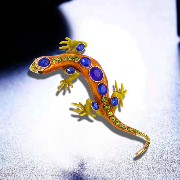 Jewelry - Lizard Brooch / Pendant